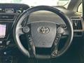 2016 Toyota PRIUS α