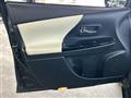 2016 Toyota PRIUS α