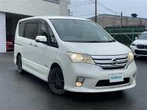 2013 Nissan Serena