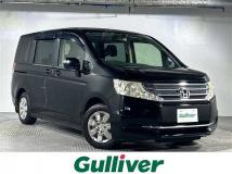 2013 Honda Step WGN