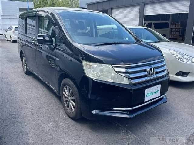 2013 Honda Step WGN