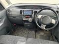 2011 Daihatsu Tanto