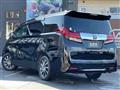 2016 Toyota Alphard Hybrid