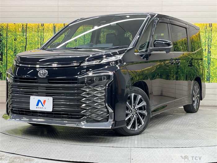 2022 Toyota Voxy
