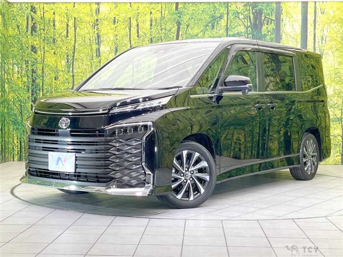 2022 Toyota Voxy