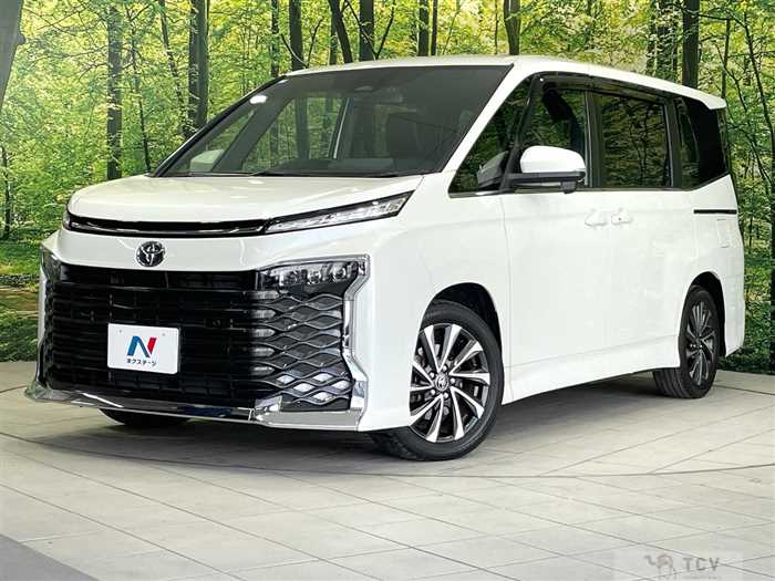 2023 Toyota Voxy