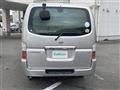 2006 Nissan Caravan
