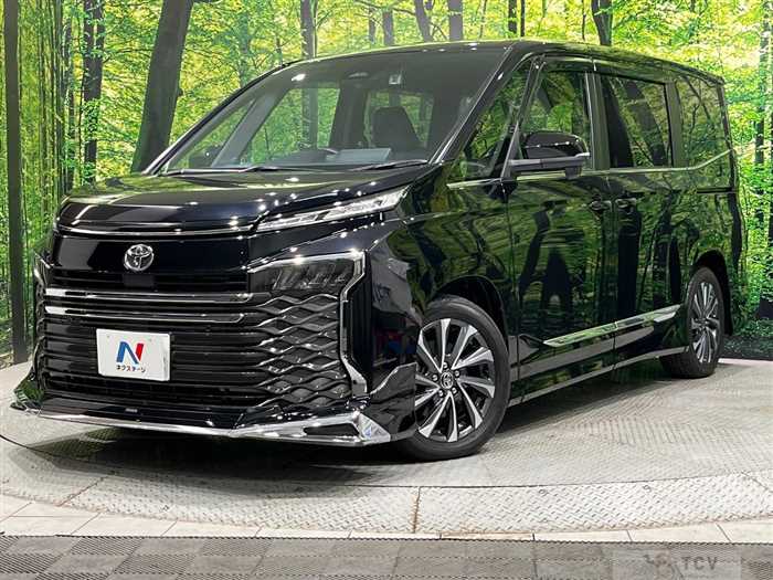 2023 Toyota Voxy