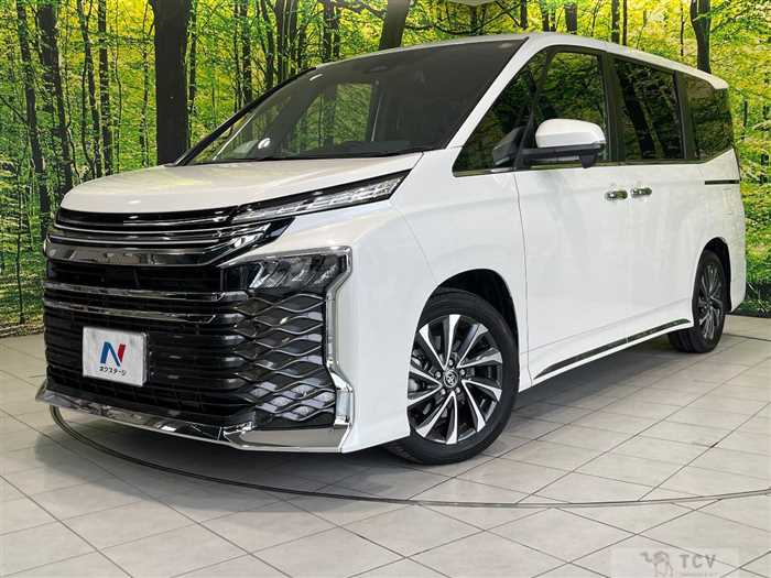 2023 Toyota Voxy