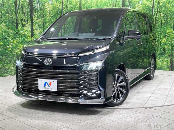 2025 Toyota Voxy