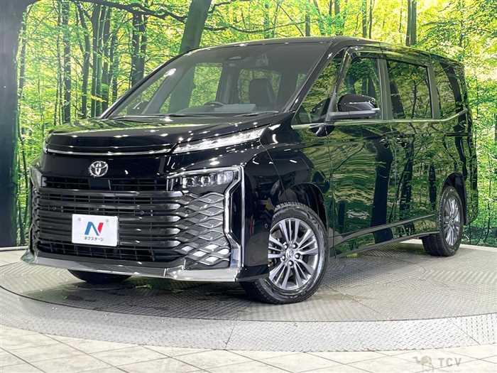 2023 Toyota Voxy