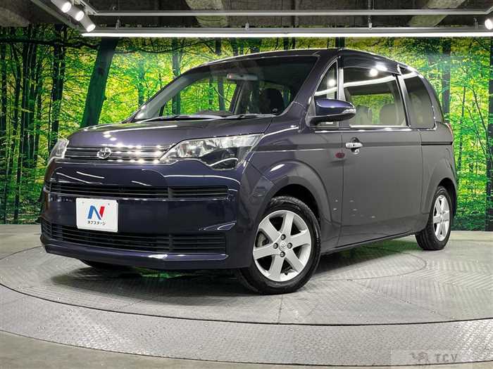 2013 Toyota SPADE