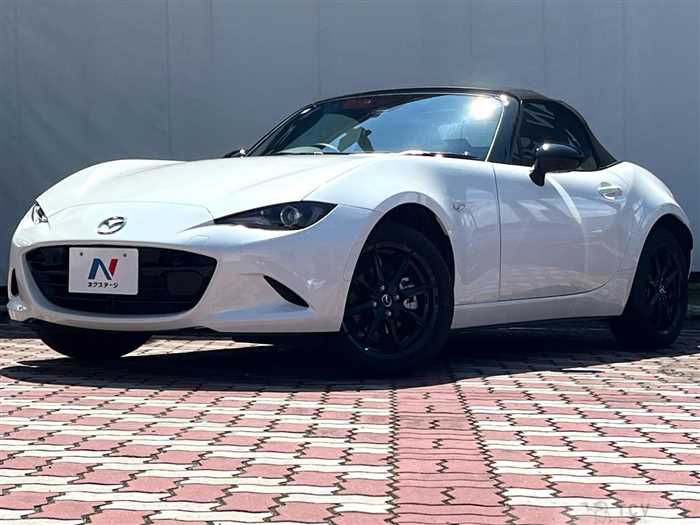 2025 Mazda Roadster