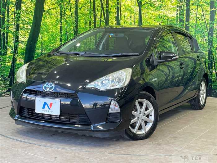 2013 Toyota AQUA