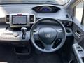 2010 Honda Freed Spike