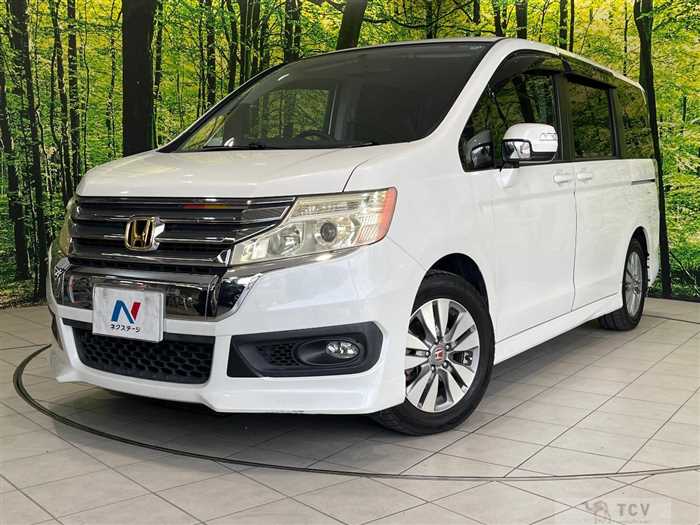 2013 Honda Step WGN