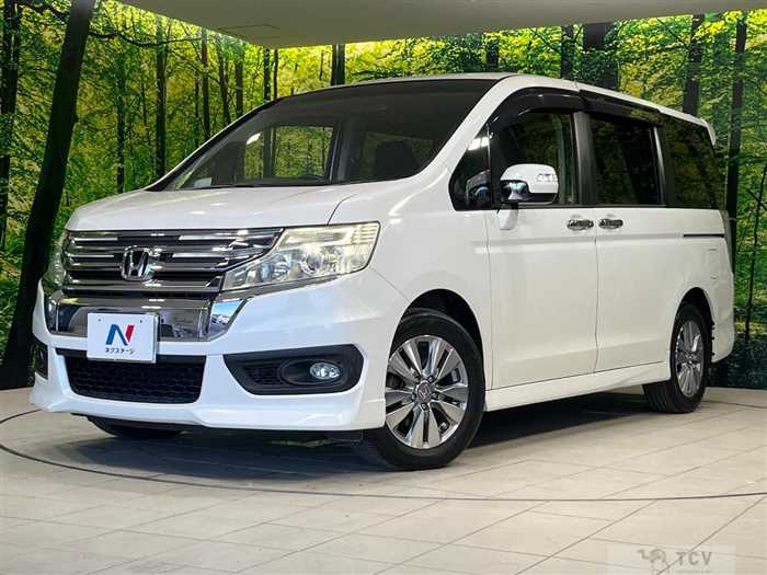 2013 Honda Step WGN