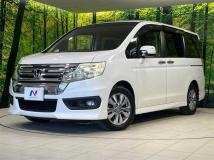 2013 Honda Step WGN