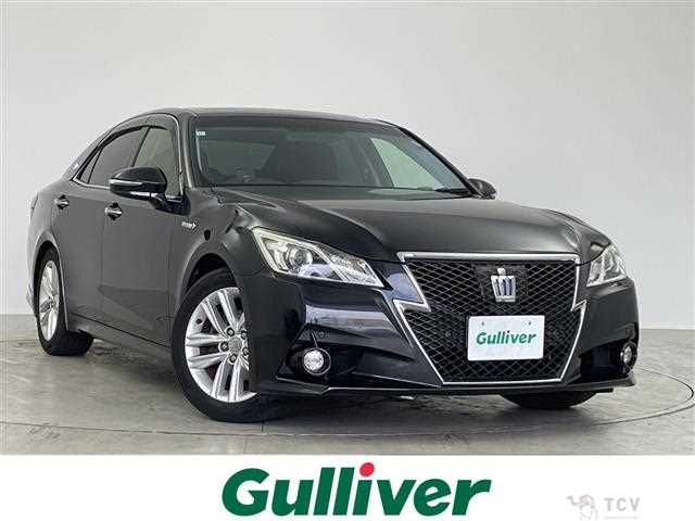 2014 Toyota Crown Hybrid