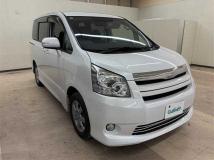 2008 Toyota Noah