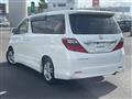 2010 Toyota Alphard