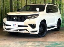 2023 Toyota Land Cruiser Prado