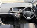 2014 Toyota Isis
