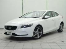 2016 Volvo V40