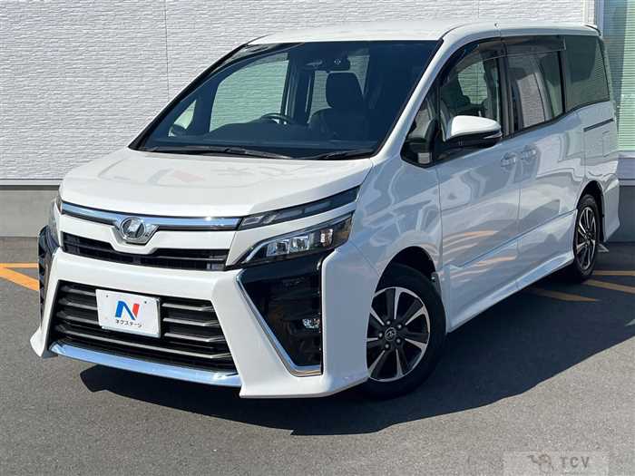 2017 Toyota Voxy