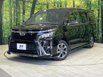 2017 Toyota Voxy