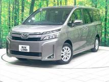 2017 Toyota Voxy