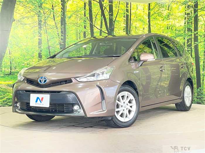 2015 Toyota PRIUS α