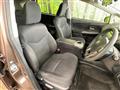 2015 Toyota PRIUS α