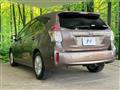 2015 Toyota PRIUS α