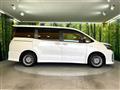 2017 Toyota Voxy