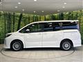 2017 Toyota Noah