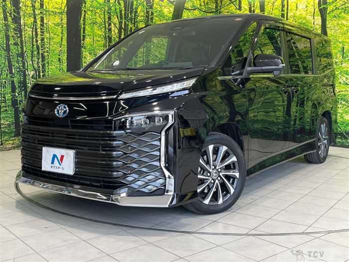 2022 Toyota Voxy