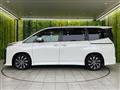 2022 Toyota Voxy