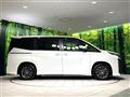 2022 Toyota Voxy