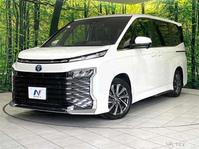 2023 Toyota Voxy
