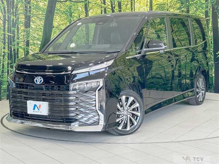 2023 Toyota Voxy