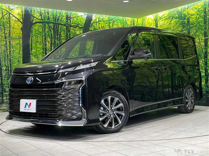 2023 Toyota Voxy