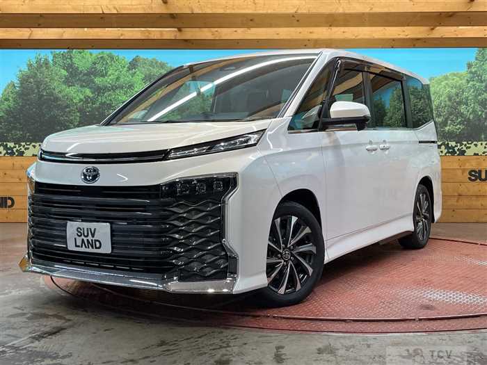 2023 Toyota Voxy