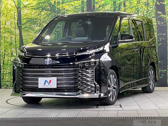 2025 Toyota Voxy