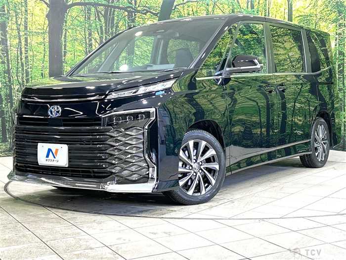 2025 Toyota Voxy