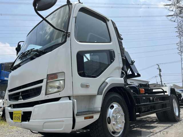 2006 Mitsubishi Fighter