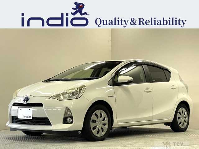 2013 Toyota AQUA