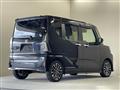 2023 Daihatsu Tanto Custom