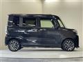 2023 Daihatsu Tanto Custom