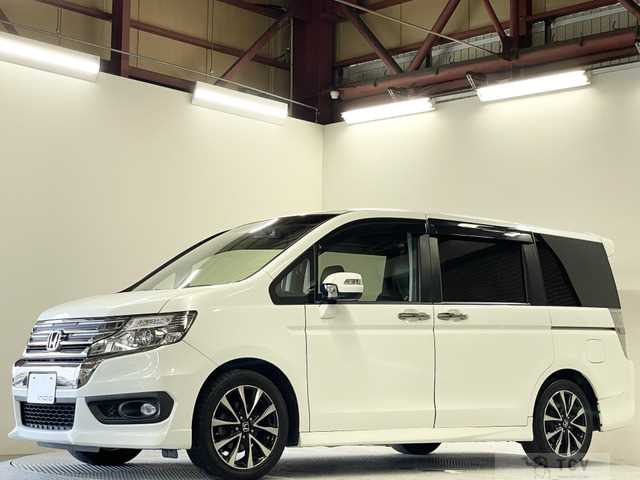 2014 Honda Step WGN
